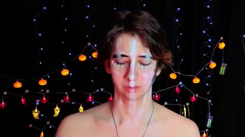 Snapshot of timothy_fox chatting on 10.20.25 Timothy Fox online show from 10.20.25