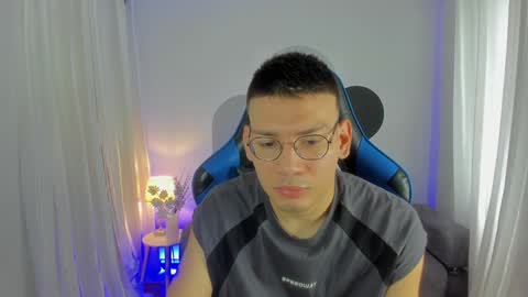 timi  jones online show from 12.01.24