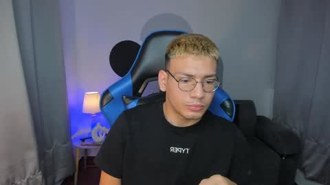 timi  jones online show from 01.08.25