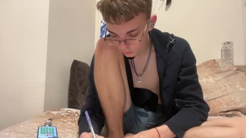 Wizard online show from 12.10.24