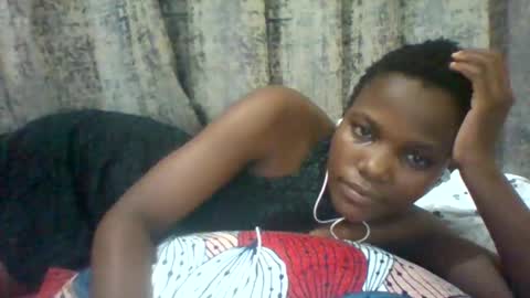 Snapshot of tina2030_1 chatting on 06.04.26 tee online show from 06.04.26