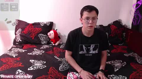 Snapshot of tina_n_charlie chatting on 10.27.25 Tina N Charlie online show from 10.27.25