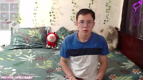 Snapshot of tina_n_charlie chatting on 11.02.25 Tina N Charlie online show from 11.02.25