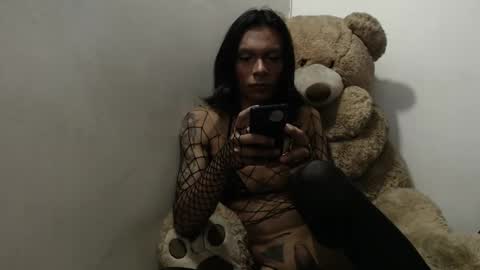 Snapshot of tinaa_williams chatting on 02.15.25 tinaa_williams online show from 02.15.25