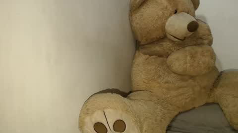 Snapshot of tinaa_williams chatting on 02.20.25 tinaa_williams online show from 02.20.25