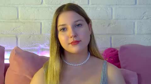 TinaBurton online show from 06.17.26