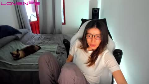 Snapshot of tinaricci chatting on 02.23.25 Tina online show from 02.23.25