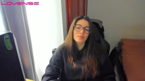 Snapshot of tinaricci chatting on 11.05.25 Tina online show from 11.05.25