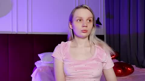 tinasiner online show from 02.16.25