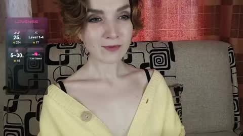 Snapshot of tinawincee chatting on 05.01.26 Tina online show from 05.01.26