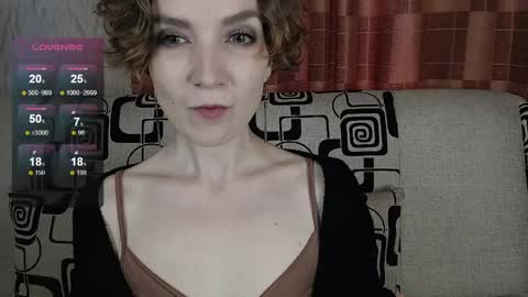 Snapshot of tinawincee chatting on 05.14.26 Tina online show from 05.14.26