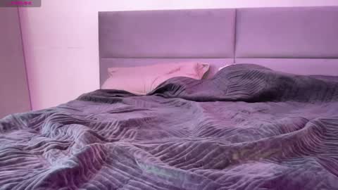 Polly online show from 02.07.25