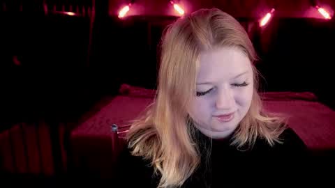 TinkerrBelll online show from 01.31.26