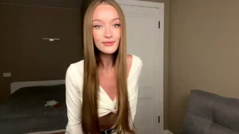 Leila online show from 06.28.26