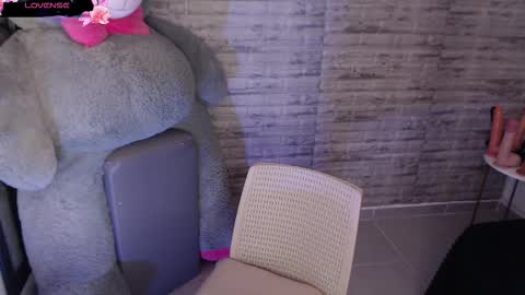 Tinna Goddess online show from 01.12.26