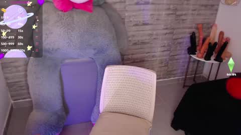 Tinna Goddess online show from 05.17.26