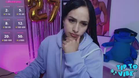 I AM BELLA  ----------- follow my  IG  TINNS 69 online show from 03.07.25