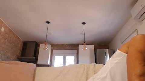 tinoclandestino online show from 11.16.25