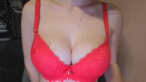 Lily online show from 01.31.25