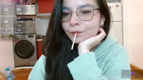 Tiny Caroline online show from 12.24.24