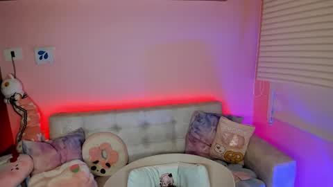 tiny_cora online show from 03.27.26