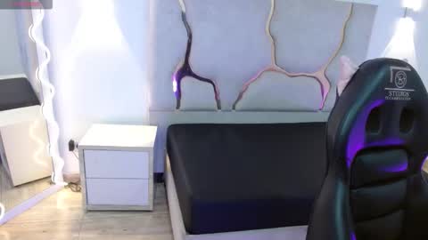 tiny_tay online show from 03.03.26