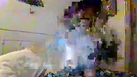 Snapshot of tinyassbossymilf chatting on 09.09.25 tinyassbossymilf online show from 09.09.25