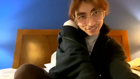 Snapshot of tinyhairycherry chatting on 01.09.26 tinyhairycherry online show from 01.09.26