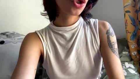 tinyhairycherry online show from 05.11.26