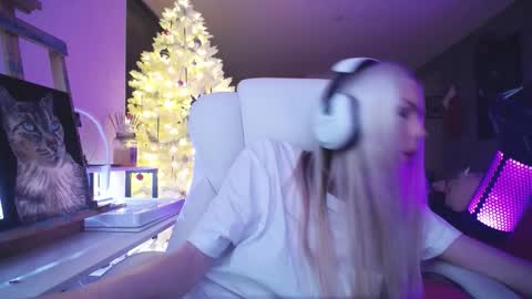 stage Kylie Sinner  brand CLITBAIT online show from 01.13.26