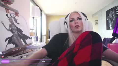 stage Kylie Sinner  brand CLITBAIT online show from 04.03.26