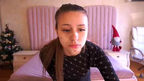 tinynataliee online show from 01.16.26