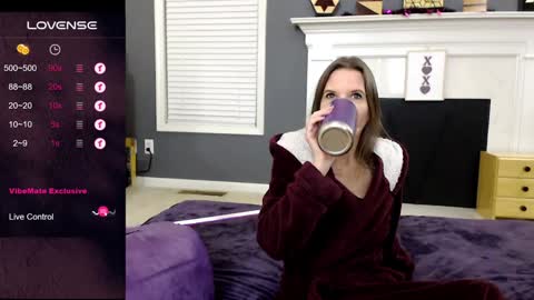 Snapshot of tinyvixxen chatting on 01.15.25 V - Read the bio please thanks. online show from 01.15.25