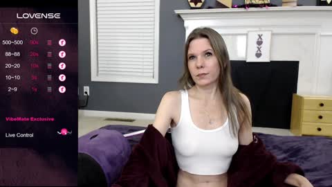 Snapshot of tinyvixxen chatting on 01.18.25 V - Read the bio please thanks. online show from 01.18.25