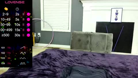 Snapshot of tinyvixxen chatting on 10.19.25 V - Read the bio please thanks. online show from 10.19.25