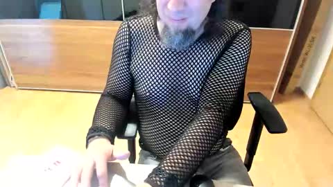 Tirolerboy27 online show from 05.28.26