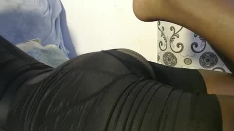 Snapshot of tisha_amore chatting on 02.26.25 Amore online show from 02.26.25