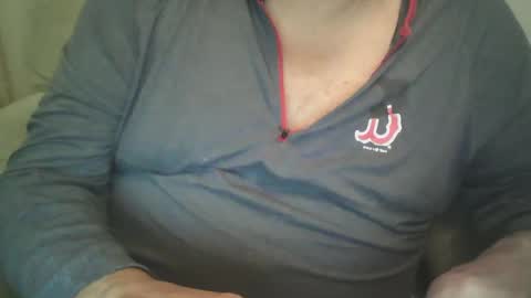 tittyloverr69 online show from 12.19.24