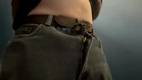 Snapshot of tittyzandbeer chatting on 02.03.25 tittyzandbeer online show from 02.03.25