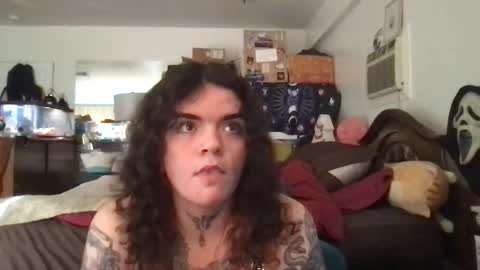 Snapshot of titzntattz chatting on 02.08.26 formerly bigtittygothwhore online show from 02.08.26