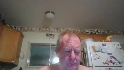 Snapshot of tiusflow chatting on 12.03.25 tiusflow online show from 12.03.25