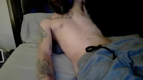 Snapshot of tj_the_man chatting on 12.22.25 TJ online show from 12.22.25