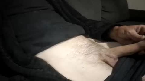 Snapshot of tlcdad chatting on 11.28.25 tlcdad online show from 11.28.25