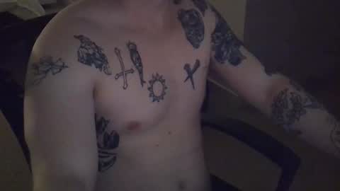 Snapshot of tlsoxxx chatting on 12.20.25 tlsoxxx online show from 12.20.25