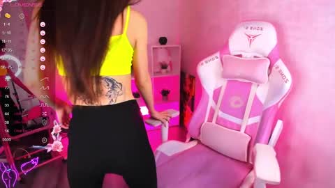 2 GMT Mo Tu We Th Fr 10am-4am online show from 01.14.25