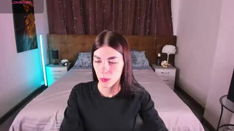 2 GMT Mo Tu We Th Fr 10am-4am online show from 09.14.25