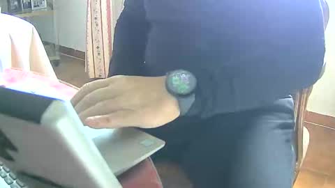 Tobiko online show from 01.05.25