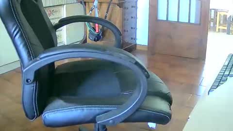 Tobiko online show from 09.15.25