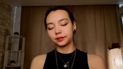 Lin online show from 05.09.26