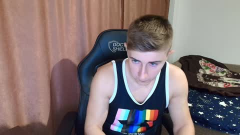 Snapshot of todhorny987 chatting on 01.10.25 todhorny987 online show from 01.10.25